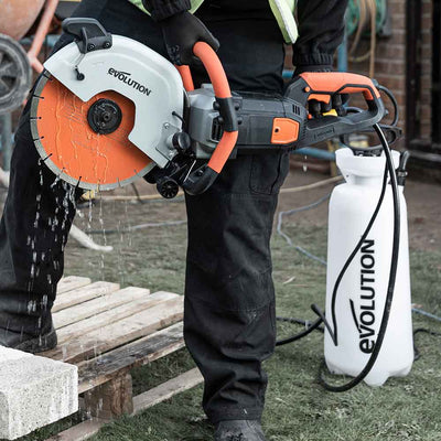 Pack Evolution - Sierra de Hormigón Eléctrica R300DCT+ de 300mm con Disco Diamantado Premium y Depósito de Agua a pedal de 15L