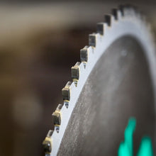 Disco Especial TCT para Sierra Circular Evolution de 210mm, 60 Dientes y Agujero de 25.4mm para Aluminio