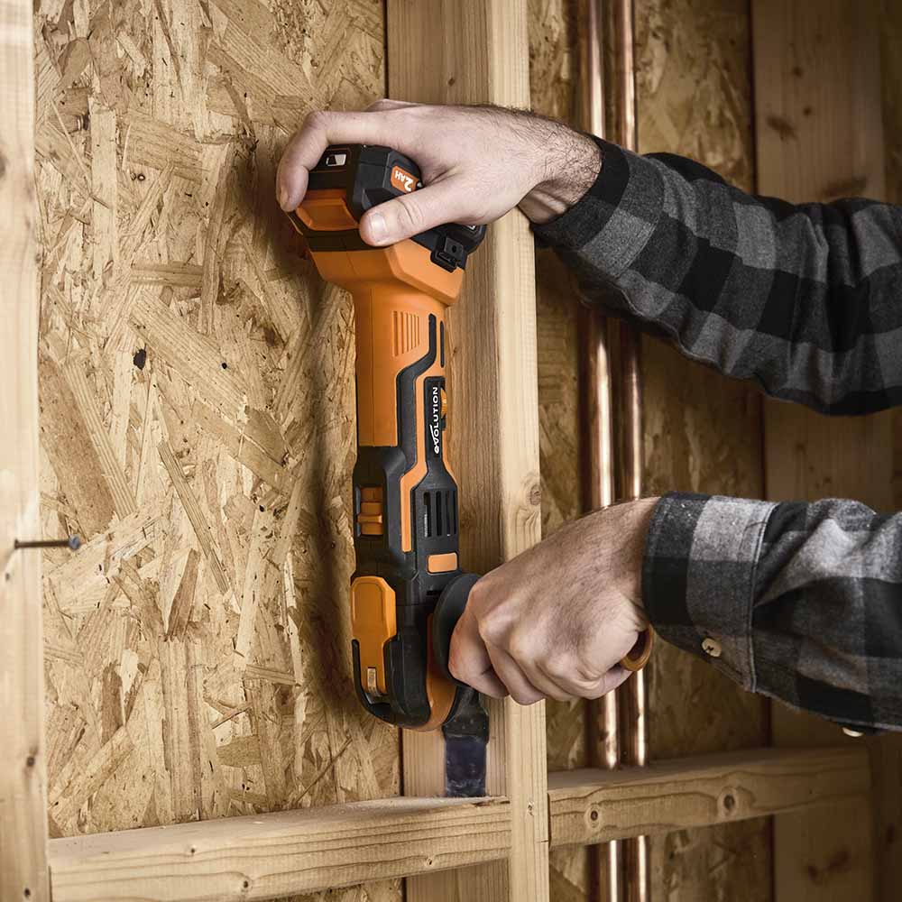 Herramienta Multifuncional Inalámbrica R18MLT-Li Evolution con Batería de 2Ah y Cargador