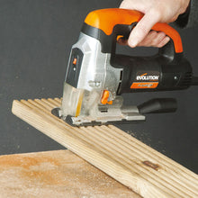 Sierra de calar RAGE7-S  Evolution con control de velocidad variable (710 W)