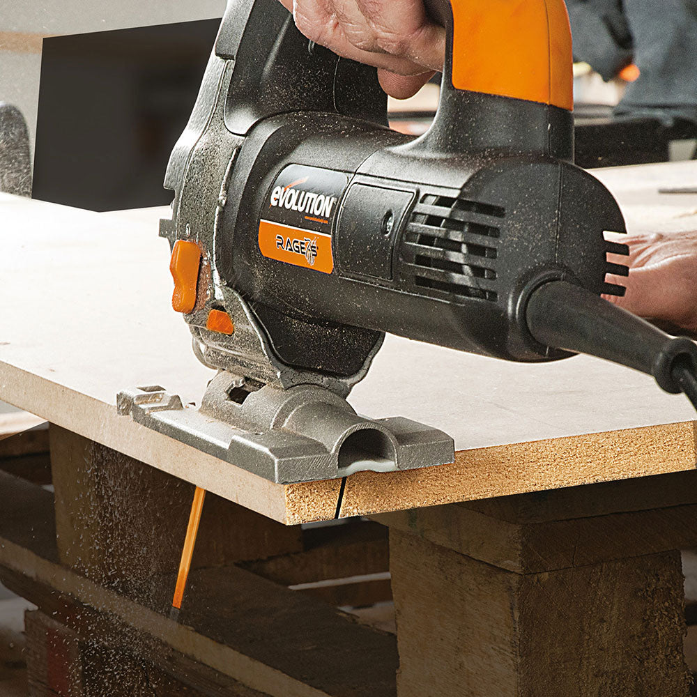Sierra de calar RAGE7-S  Evolution con control de velocidad variable (710 W)