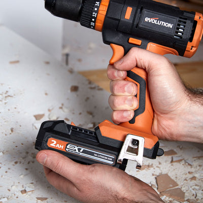 Batería Li-Ion 2Ah 18V Evolution R18BAT-LI2