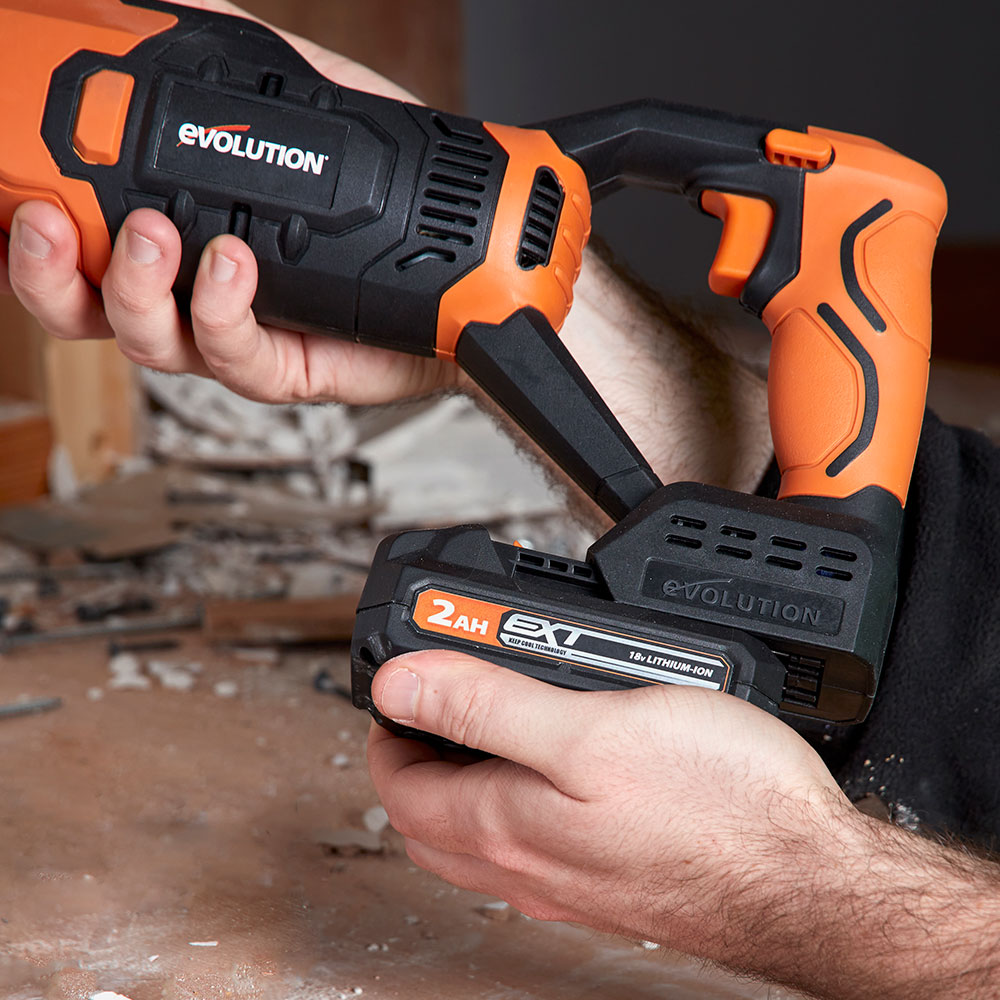 Batería Li-Ion 2Ah 18V Evolution R18BAT-LI2