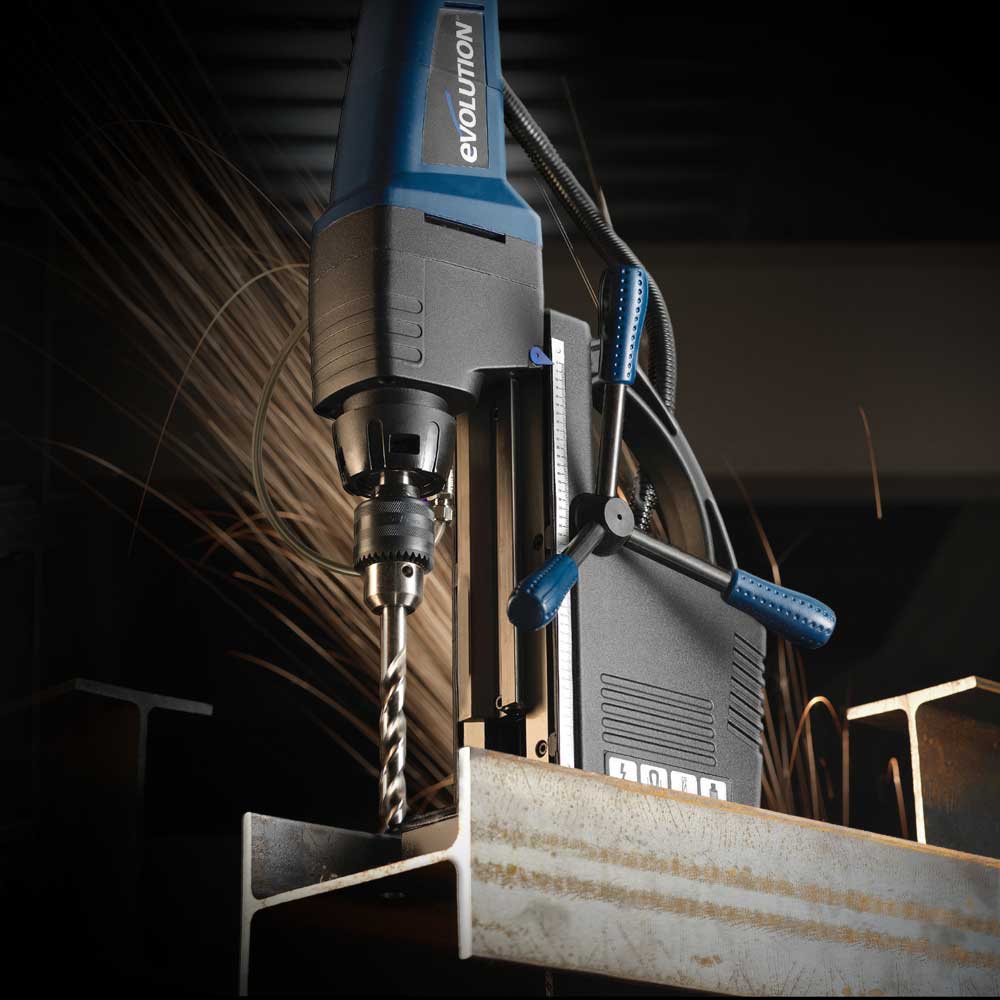 Paquete Especial Evolution para el trabajo con metal