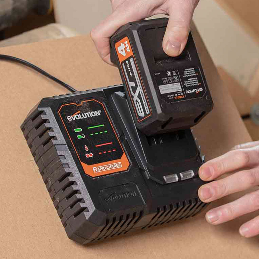 Batería Li-Ion 2Ah 18V Evolution R18BAT-LI2